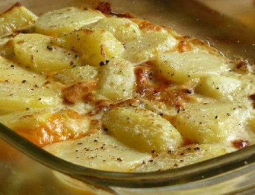 Patatas gratinadas con queso manchego